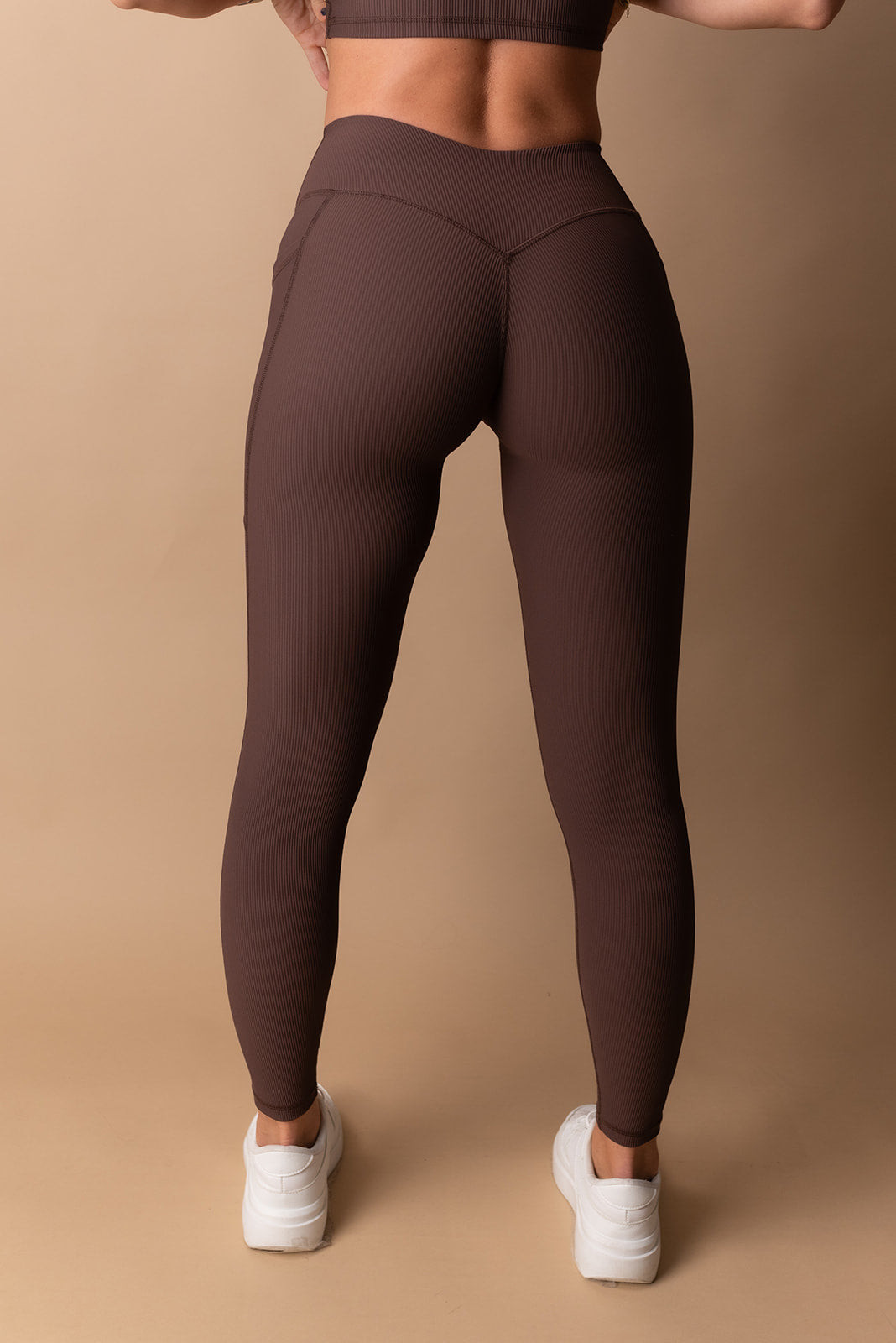 Buy High Performance Gym Leggings Online At Best Prices